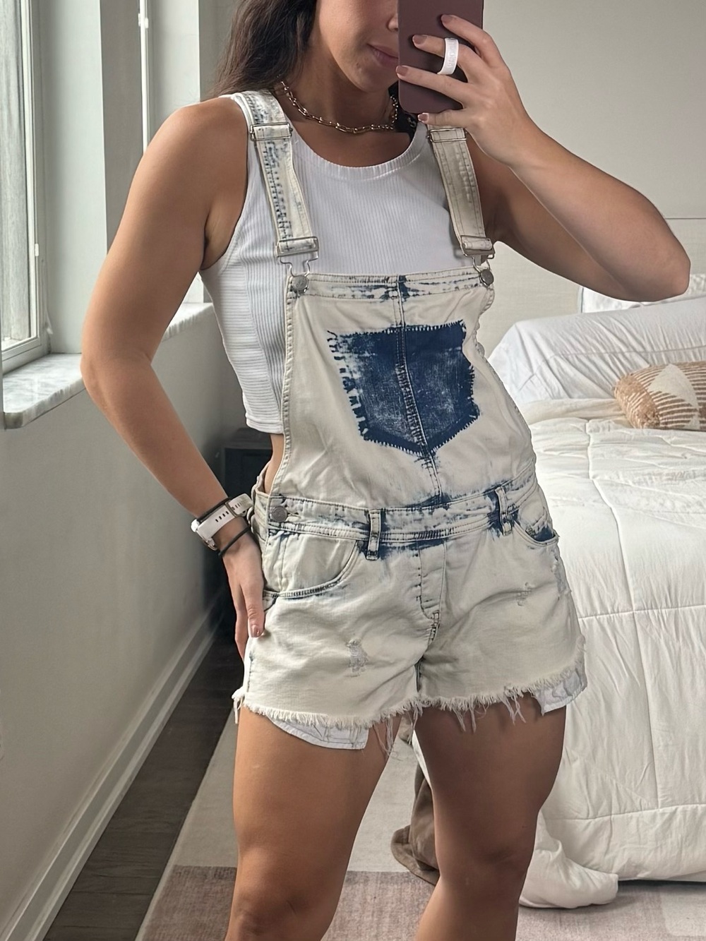 SL8 Women’s Bleached Denim Short Overalls in White Acid wash